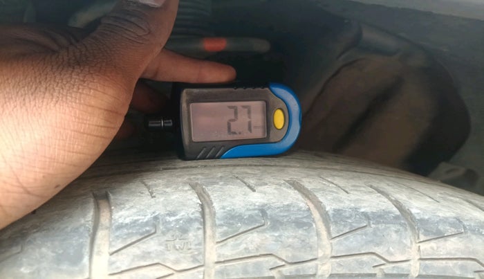 2021 KIA SELTOS HTX 1.5 PETROL, Petrol, Manual, 31,573 km, tyre