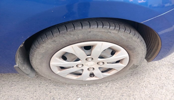 2015 Hyundai Eon MAGNA +, Petrol, Manual, 47,528 km, tyre