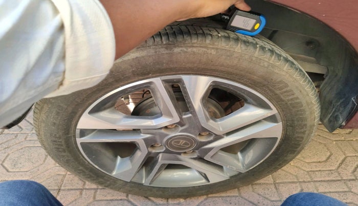 2022 Tata TIGOR XZA PLUS PETROL, Petrol, Automatic, 14,073 km, tyre