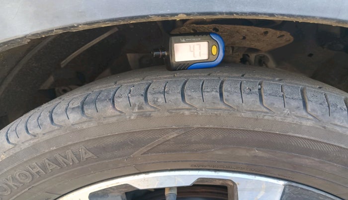 2017 Honda WR-V 1.5L I-DTEC VX MT, Diesel, Manual, 3,69,666 km, tyre