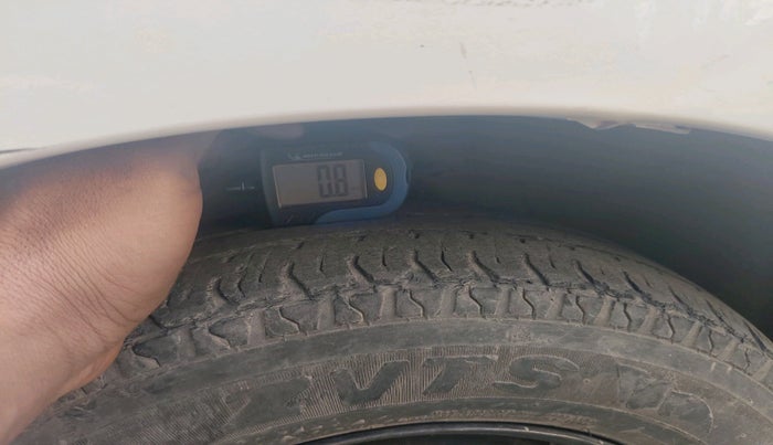 2014 Maruti Alto 800 LXI, Petrol, Manual, 50,659 km, tyre