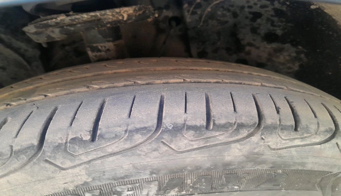 2020 Tata ALTROZ XT DIESEL, Diesel, Manual, 65,375 km, tyre