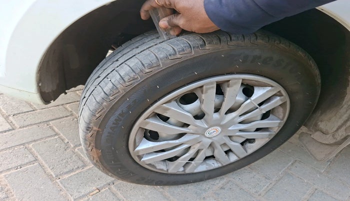 2016 Tata Bolt XE REVOTRON, Petrol, Manual, 31,531 km, tyre