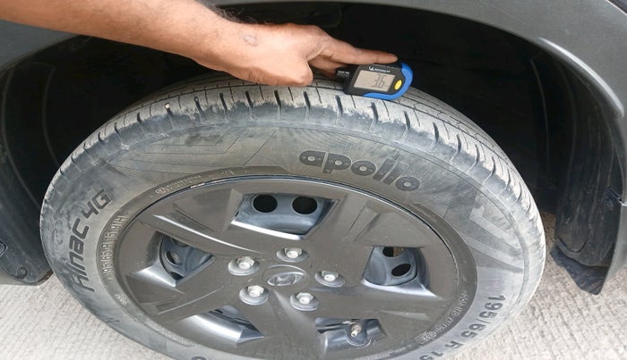 2023 Hyundai VENUE SX 1.2 PETROL, Petrol, Manual, 17,415 km, tyre