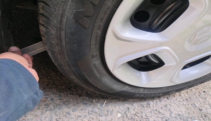 2023 Maruti S PRESSO VXI, Petrol, Manual, 10,497 km, tyre