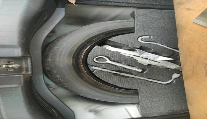 2017 Honda WR-V 1.2L I-VTEC VX MT, Petrol, Manual, 71,364 km, tyre