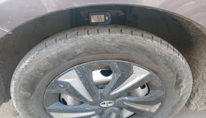 2018 Tata Tiago XM DIESEL, Diesel, Manual, 90,231 km, tyre