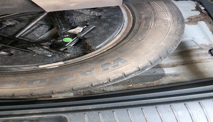 2016 Hyundai Creta SX PLUS AT 1.6 DIESEL, Diesel, Automatic, 96,715 km, tyre