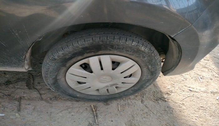 2017 Maruti Alto 800 VXI, Petrol, Manual, 19,480 km, tyre