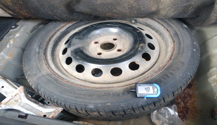 2015 Hyundai Verna FLUIDIC 1.6 CRDI S(O) 4S, Diesel, Manual, 1,02,228 km, tyre