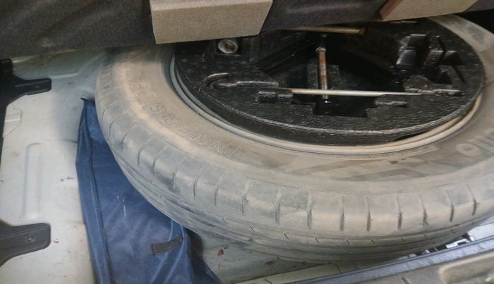 2015 Hyundai Creta SX PLUS 1.6 PETROL, Petrol, Manual, 85,632 km, tyre