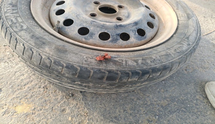 2018 Maruti Wagon R 1.0 VXI, Petrol, Manual, 1,03,532 km, tyre