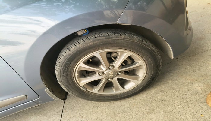 2015 Hyundai Grand i10 ASTA (O) 1.2 KAPPA VTVT, Petrol, Manual, 33,274 km, tyre