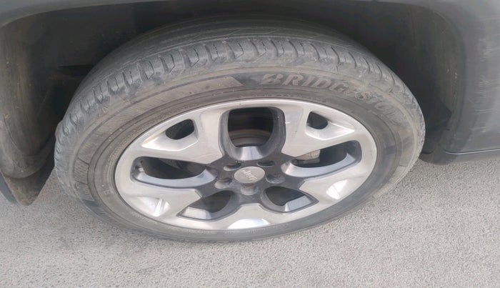 2019 Jeep Compass LIMITED PLUS DIESEL, Diesel, Manual, 1,45,742 km, tyre