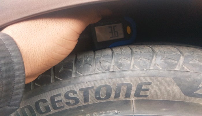 2021 Hyundai AURA S 1.2 CNG, Petrol, Manual, 1,21,358 km, tyre