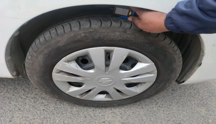 2014 Maruti Wagon R 1.0 VXI, Petrol, Manual, 1,08,774 km, tyre