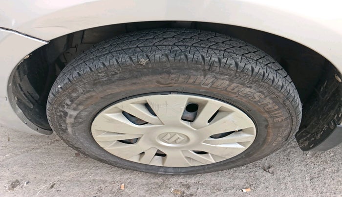 2011 Maruti Swift VDI, Diesel, Manual, 1,91,299 km, tyre