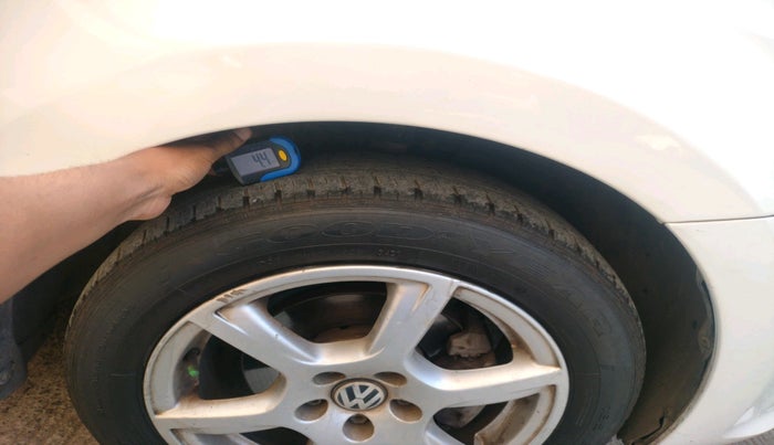 2013 Volkswagen Vento HIGHLINE 1.6 MPI, Petrol, Manual, 1,05,251 km, tyre