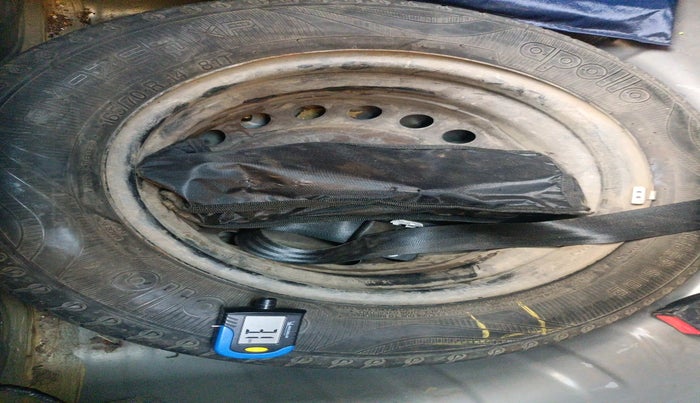 2021 Datsun Redi Go T, Petrol, Manual, 60,082 km, tyre