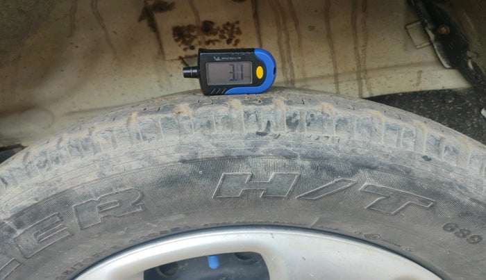 2012 Mahindra Scorpio SLE, Diesel, Manual, 1,37,828 km, tyre