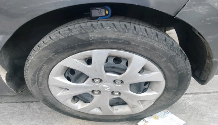 2014 Hyundai Grand i10 SPORTZ 1.2 KAPPA VTVT, Petrol, Manual, 78,580 km, tyre