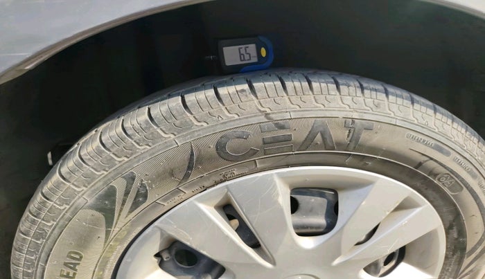 2013 Maruti Swift Dzire VXI, Petrol, Manual, 71,930 km, tyre