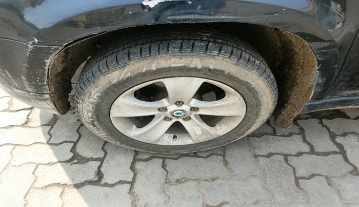 2012 Skoda Yeti AMBIENTE, Diesel, Manual, 1,41,195 km, tyre