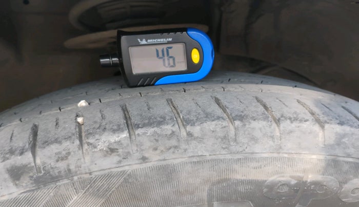 2023 Maruti Baleno ALPHA 1.2 AGS, Petrol, Automatic, 40,500 km, tyre