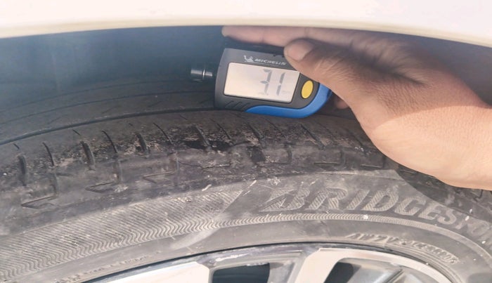 2020 Honda City 1.5L I-VTEC ZX, Petrol, Manual, 49,439 km, tyre