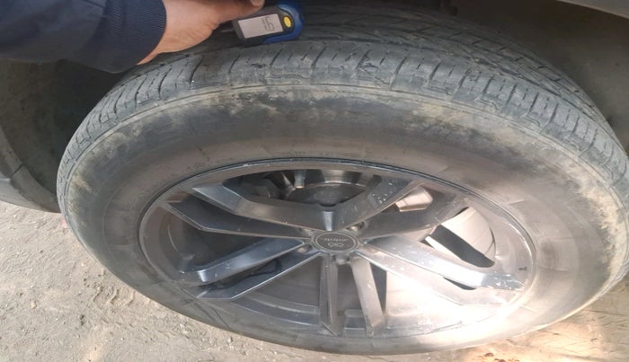 2019 Tata Harrier XZ 2.0L, Diesel, Manual, 60,357 km, tyre