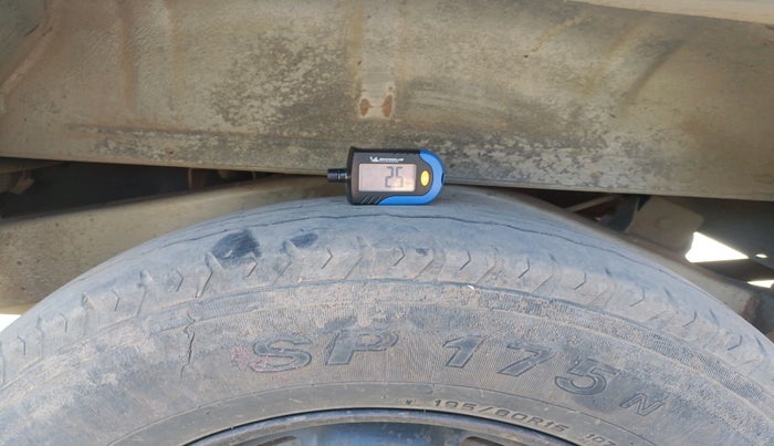 2011 Mahindra Bolero SLX BS-III, Diesel, Manual, 2,50,000 km, tyre