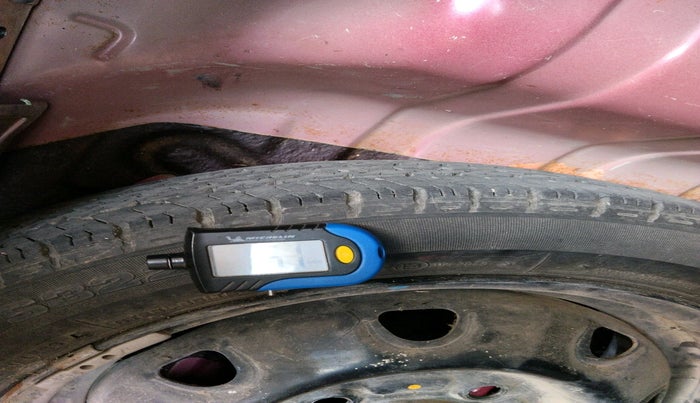 2015 Maruti Alto K10 VXI AMT, Petrol, Automatic, 35,592 km, tyre