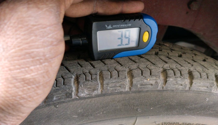 2015 Maruti Alto K10 VXI AMT, Petrol, Automatic, 35,592 km, tyre