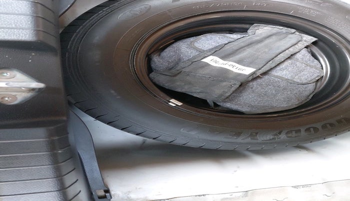 2017 Hyundai Elite i20 SPORTZ 1.2, Petrol, Manual, 58,130 km, tyre