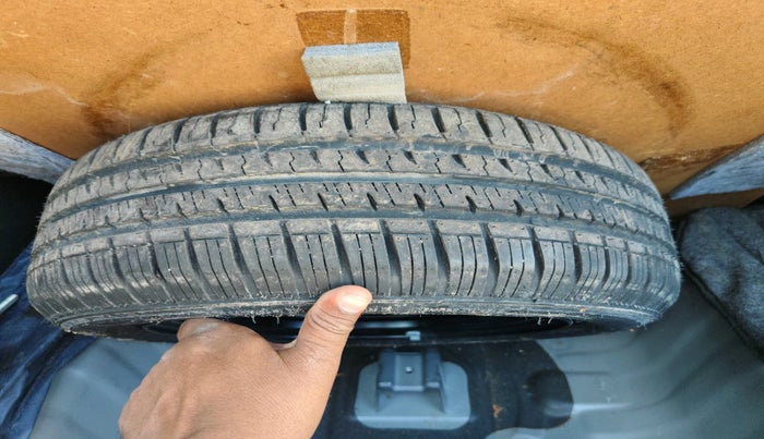 2014 Hyundai Grand i10 ASTA 1.2 KAPPA VTVT, Petrol, Manual, 34,313 km, tyre