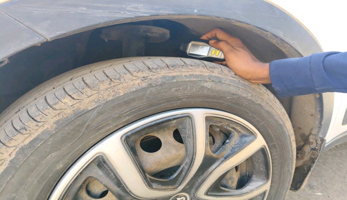 2020 Tata NEXON XM DIESEL, Diesel, Manual, 96,601 km, tyre