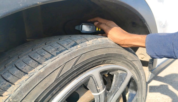 2020 Tata NEXON XM DIESEL, Diesel, Manual, 96,601 km, tyre