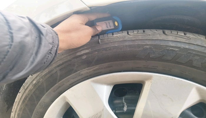 2015 Honda Mobilio 1.5L I-VTEC S, Petrol, Manual, 32,397 km, tyre