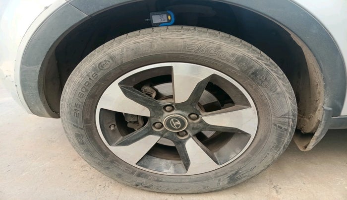 2018 Tata NEXON XZ PLUS DIESEL, Diesel, Manual, 1,37,931 km, tyre