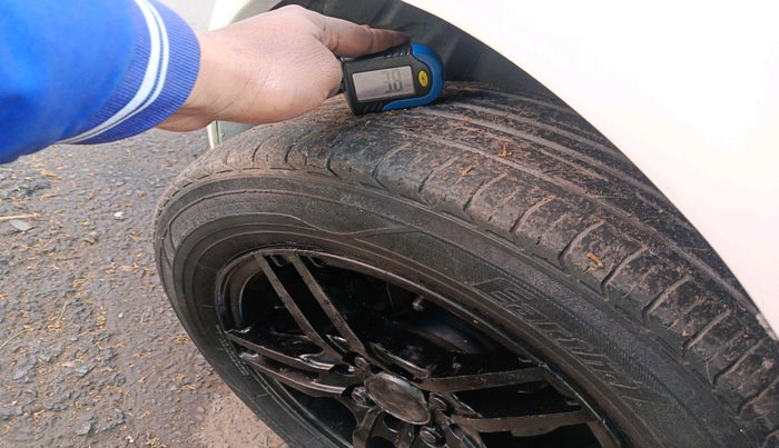 2013 Honda Brio S(O) AT, Petrol, Automatic, 53,959 km, tyre