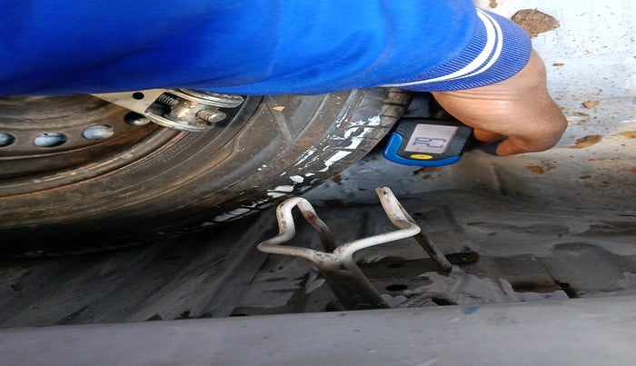 2013 Honda Brio S(O) AT, Petrol, Automatic, 53,959 km, tyre