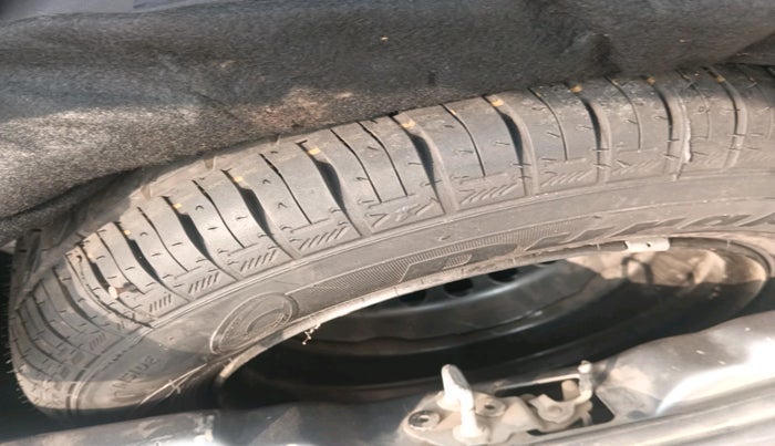 2019 Tata Tiago XZ PETROL, Petrol, Manual, 86,042 km, tyre