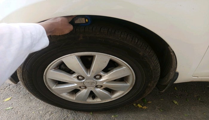 2012 Hyundai i20 ASTA 1.4 CRDI, Diesel, Manual, 1,41,951 km, tyre