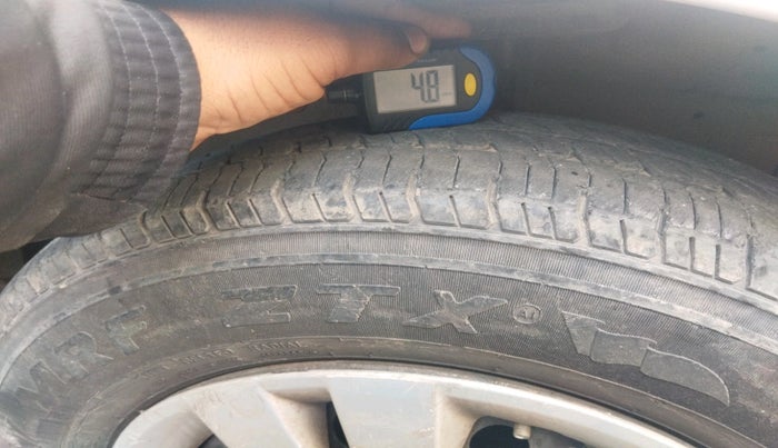 2013 Maruti Swift Dzire VXI, Petrol, Manual, 1,17,417 km, tyre