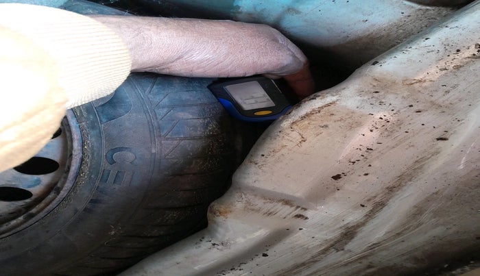 2015 Ford Figo Aspire TREND 1.5 DIESEL, Diesel, Manual, 1,30,653 km, tyre