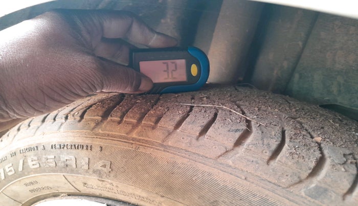 2015 Ford Figo Aspire TREND 1.5 DIESEL, Diesel, Manual, 1,30,653 km, tyre