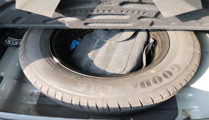 2020 KIA SELTOS HTK PLUS 1.5, Petrol, Manual, 65,727 km, tyre