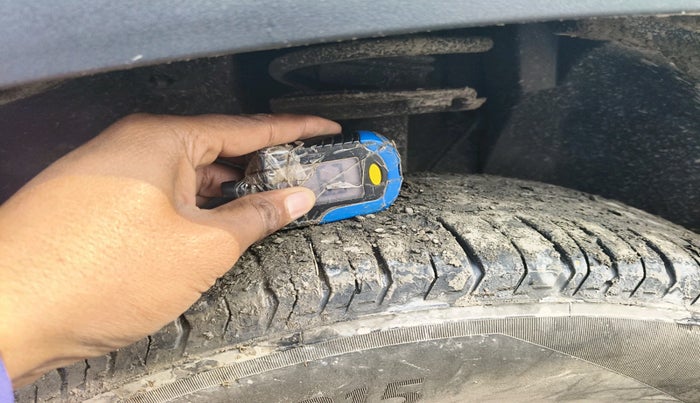 2022 Tata PUNCH ACCOMPLISHED MT, Petrol, Manual, 99,516 km, tyre