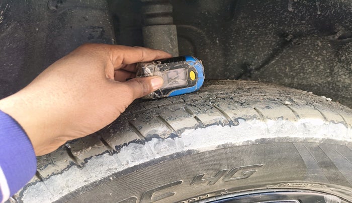 2022 Tata PUNCH ACCOMPLISHED MT, Petrol, Manual, 99,516 km, tyre