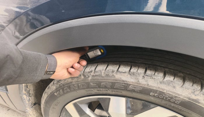 2024 Volkswagen TAIGUN  GT PLUS 1.5 TSI MT, Petrol, Manual, 40,146 km, tyre